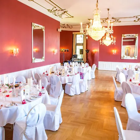 Seehotel Schloss Klink