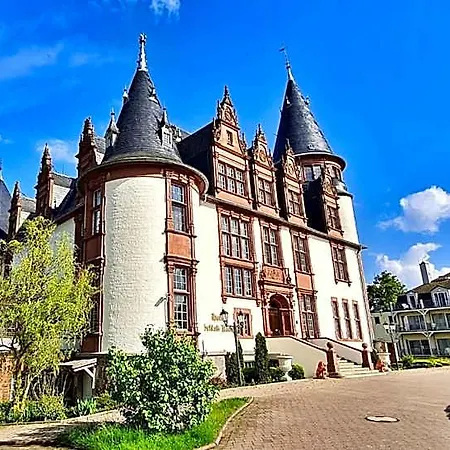 Seehotel Schloss 4*