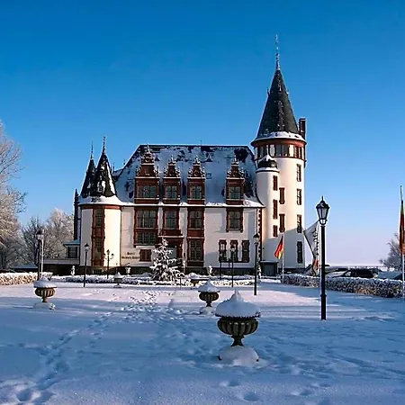 Hotel Seehotel Schloss 4*