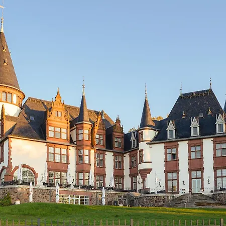 Hotel Schloss 4*