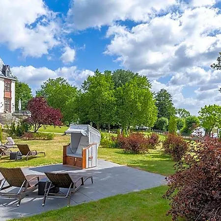Seehotel Schloss Szálloda Klink