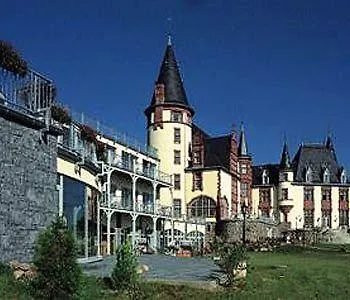 Hotel Schloss 4*