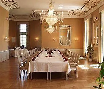 Hotel Schloss 4*