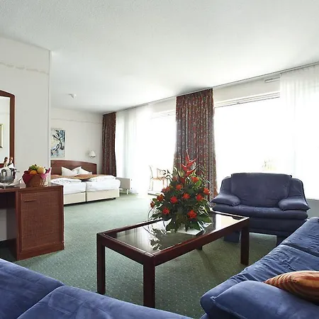 Hotel Schloss 4*