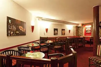Schloss Hotel 4*